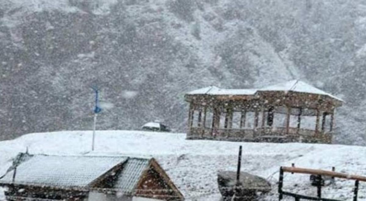 Leh freezes at minus 12.6, Kashmir Valley shivers